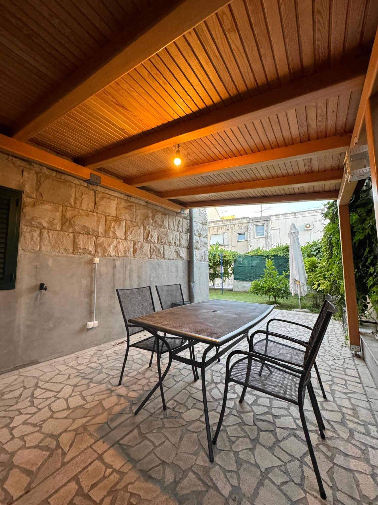דירות ספליט Valentinas Garden מראה חיצוני תמונה
